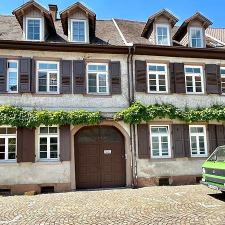 Exklusives Haus, Ruhig Gelegen Im Innenhof, Zentral, Lichtdurchflutet Zustellbett,Babybett Bei Bedarf Karlsruhe Eksteriør billede