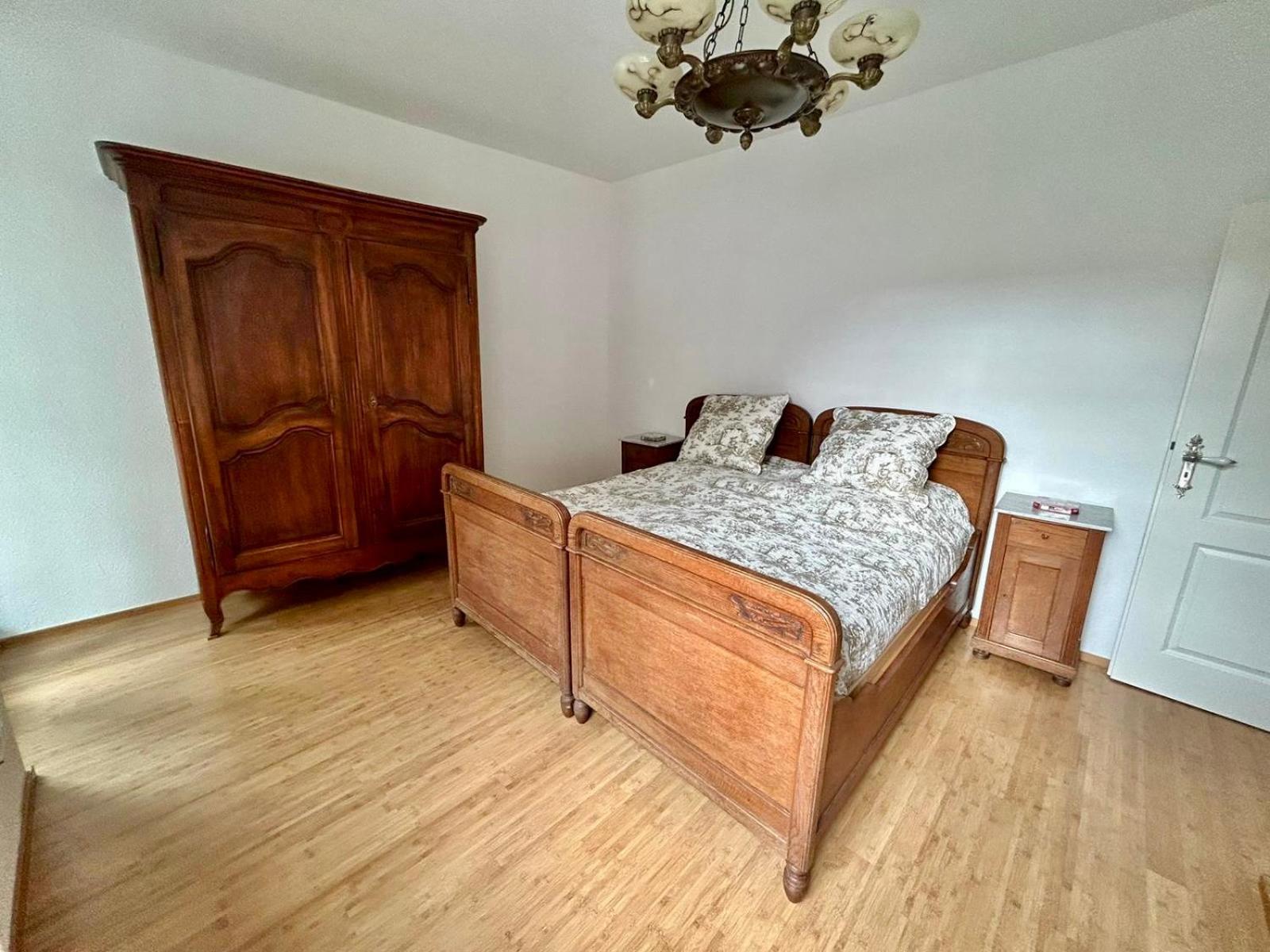 Exklusives Haus, Ruhig Gelegen Im Innenhof, Zentral, Lichtdurchflutet Zustellbett,Babybett Bei Bedarf Karlsruhe Eksteriør billede